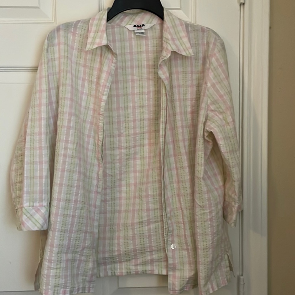Alia button down top size 14P